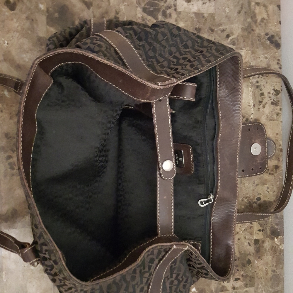 Etienne Aigner shoulder  bag - Picture 6 of 7